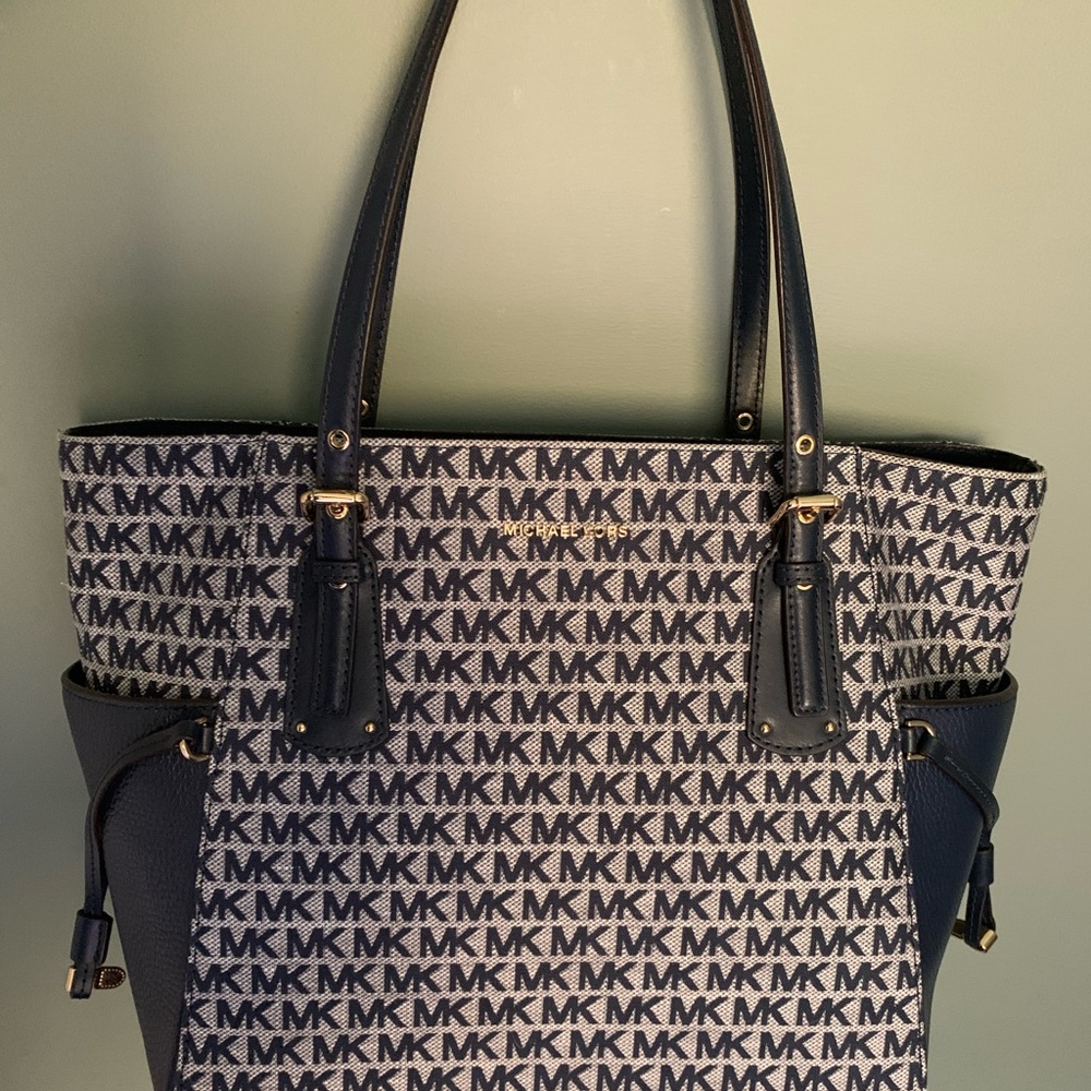 Michael Kors Tote
